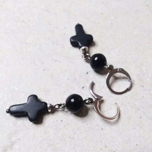 Earring + Bracelet Set! Glossy Black Stone Beads + Cross! Loss Grief Bereavement - Picture 8 of 10